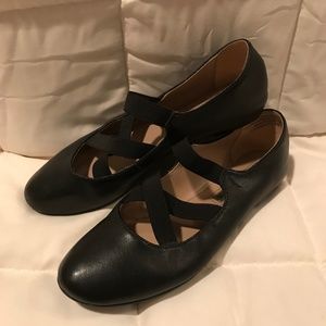 Audrey Brooke Black Leather Ballet Flats Size 6